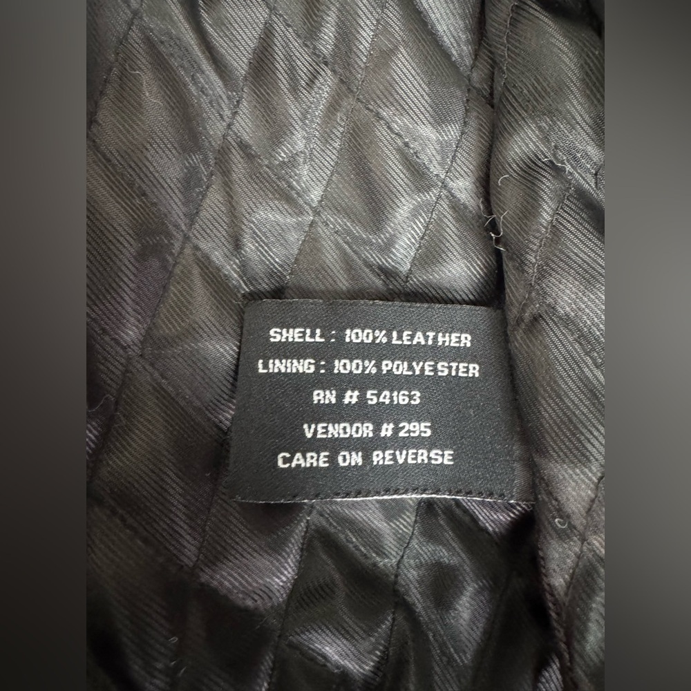 Black Rivet Genuine Leather Moto Jacket / Black Zippered Biker Jacket Size L - Picture 6 of 8